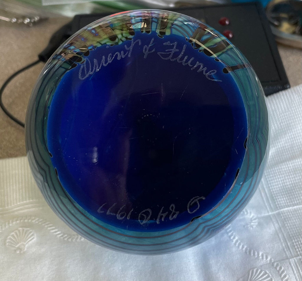 Vintage Orient & Flume Iridescent Floral Art Glass Paperweight Dated 1977 Stunning with Butterfly and Flowers