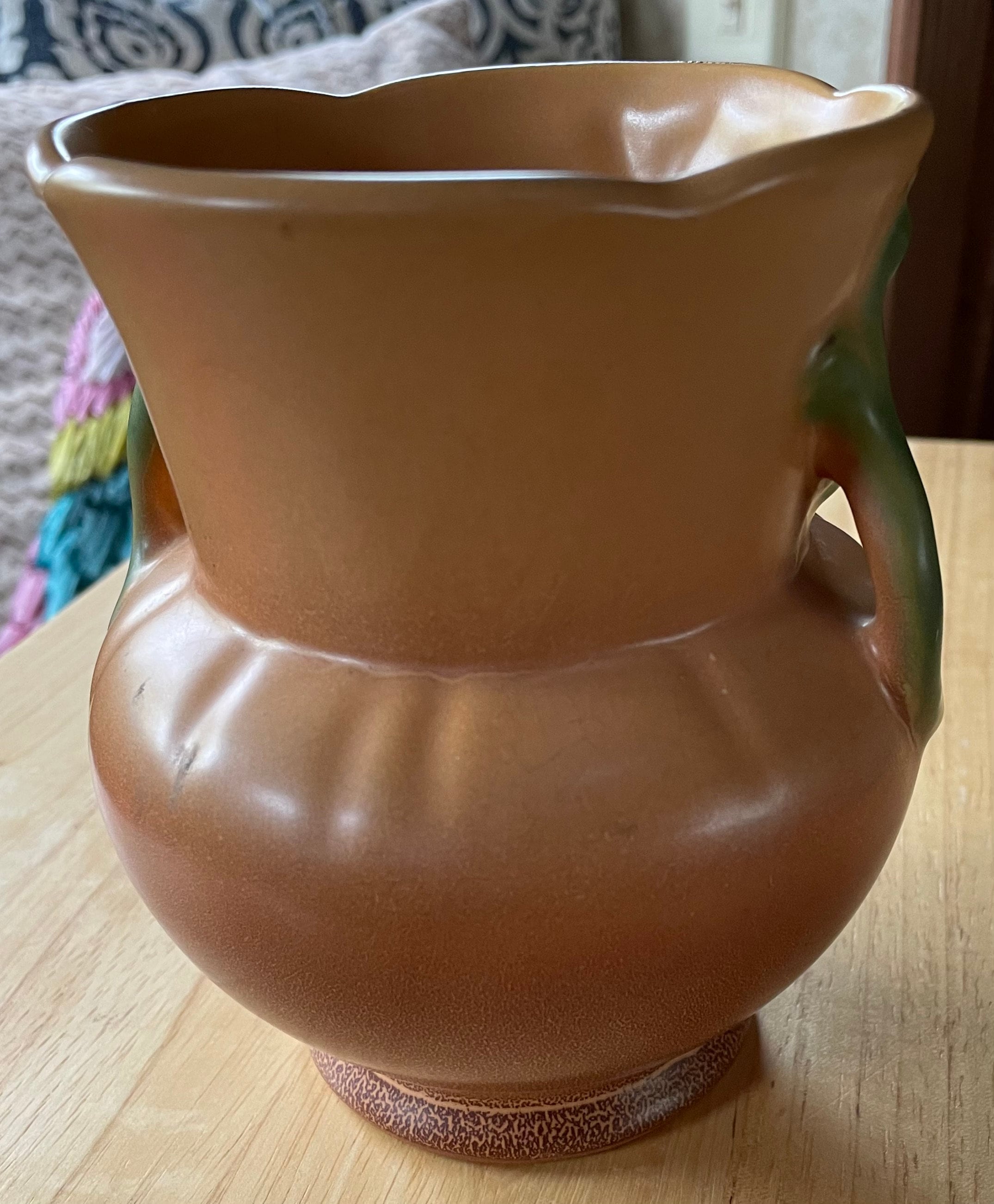 Vintage Weller Pottery G5 Daisy Flower Double Handled Vase