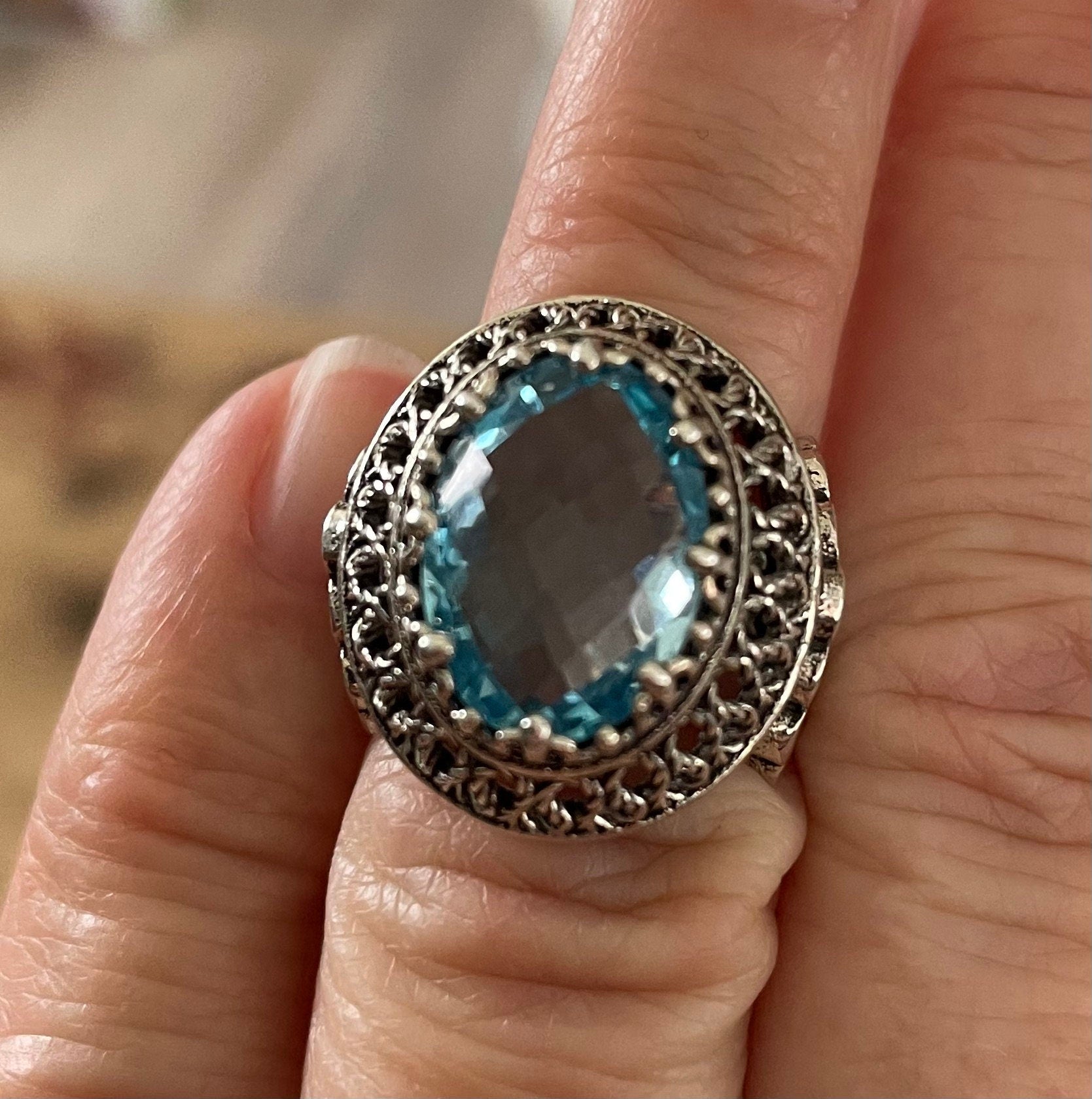 Beautiful Ladies High Setting Turkish Sterling Silver Aquamarine/Blue Topaz  Filigree Ring Size 6