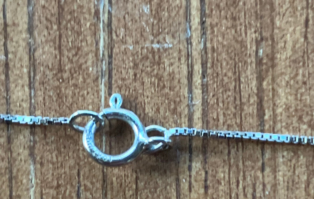 Beautiful Amethyst and Diamond Pendant 10k White Gold Box Chain Necklace