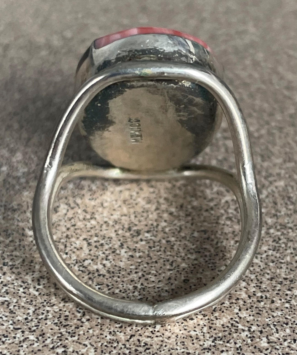Beautiful Sterling Silver Unique Black Onyx and Pink Coral Taxco Mexico Ring Size 7 1/2