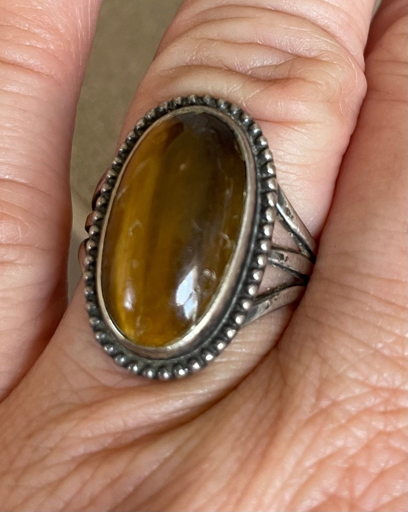 Vintage Native American White Tiger's Eye Sterling Silver Ring Size 8 1/2