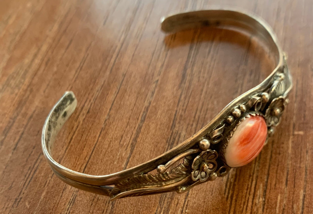 Artist Signed Native American Orange Spiny Oyster Bracelet