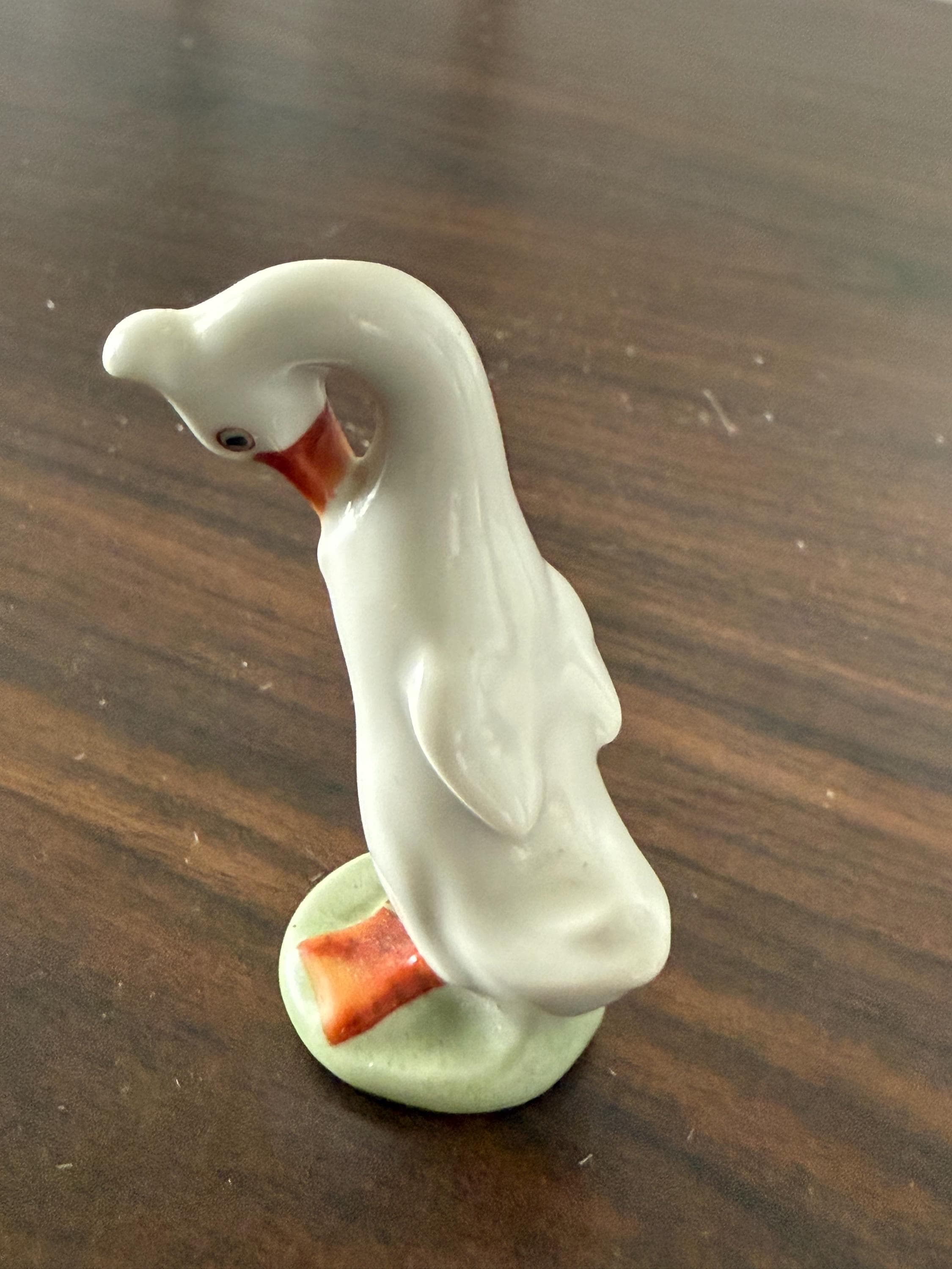 Vintage Hand Painted Small Herend Hungary Porcelain Preening Goose Marked 5119