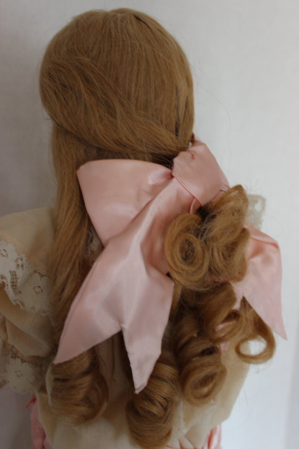 Beautiful 25" Artist Signed Lynda  Alan Marx 1984 K & R Simon Halbig Porcelain Repro Doll