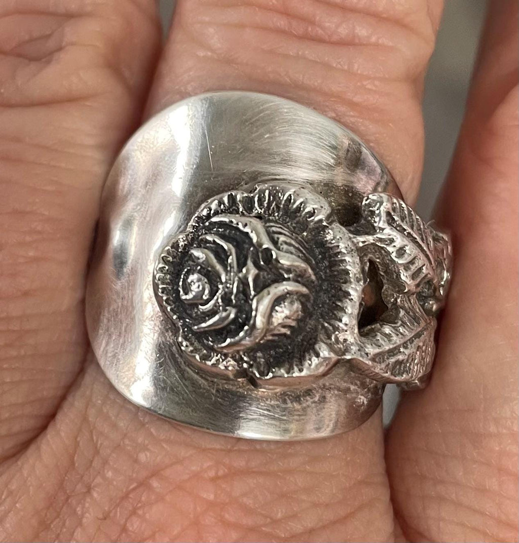 Unique Vintage Ladies Heavy Sterling Silver Rose Spoon Ring Size 10