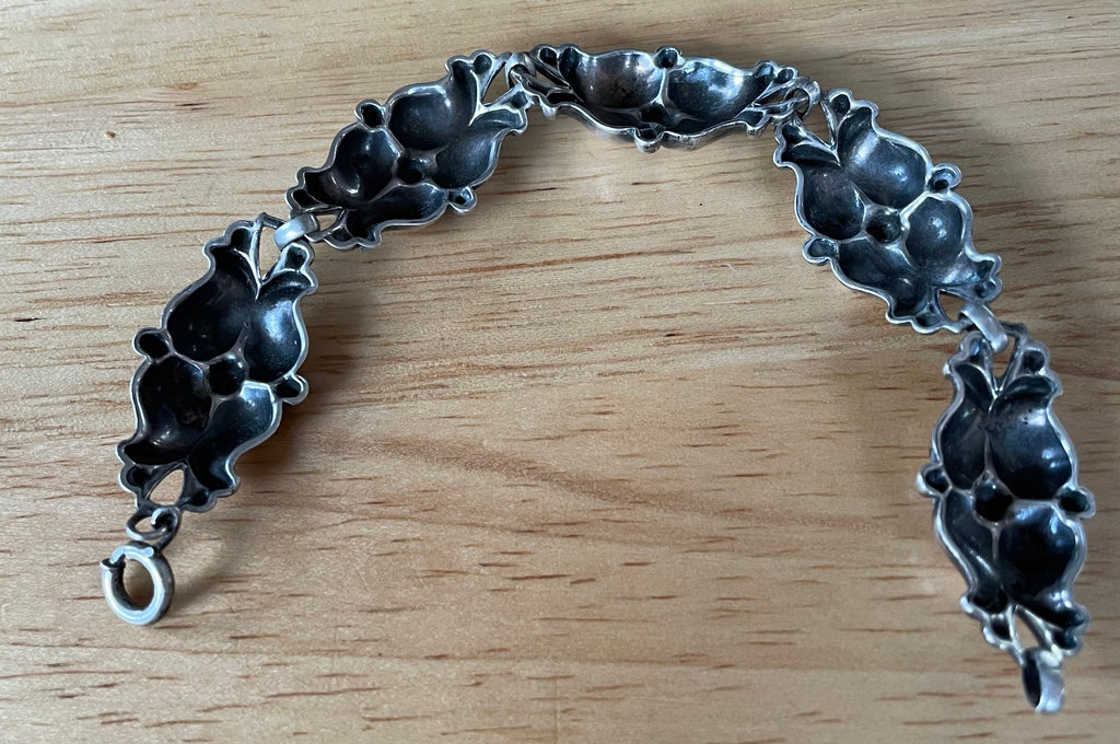 Large Beautiful Antique Art Nouveau Sterling Silver Molded Panel Bracelet