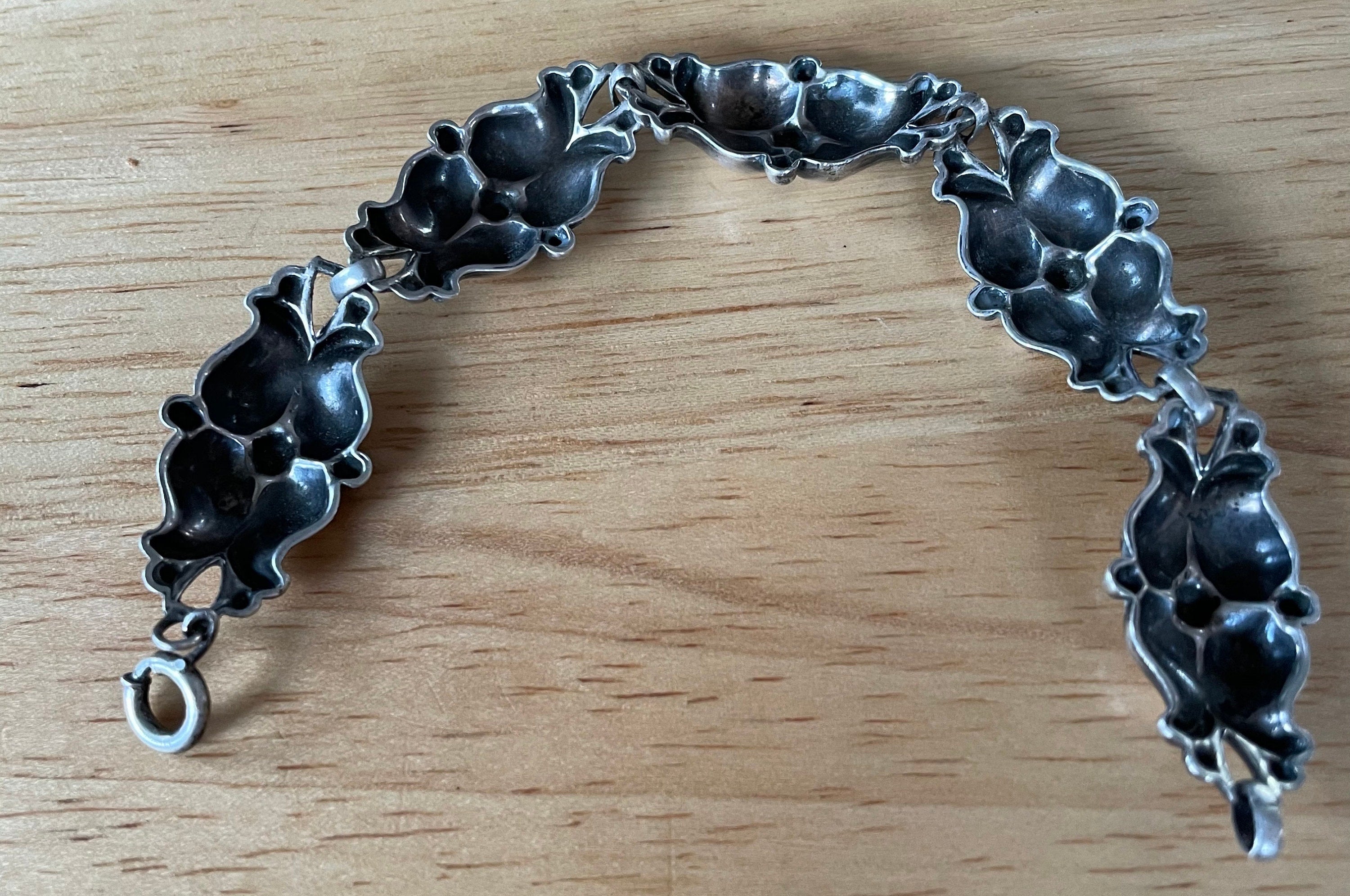 Large Beautiful Antique Art Nouveau Sterling Silver Molded Panel Bracelet