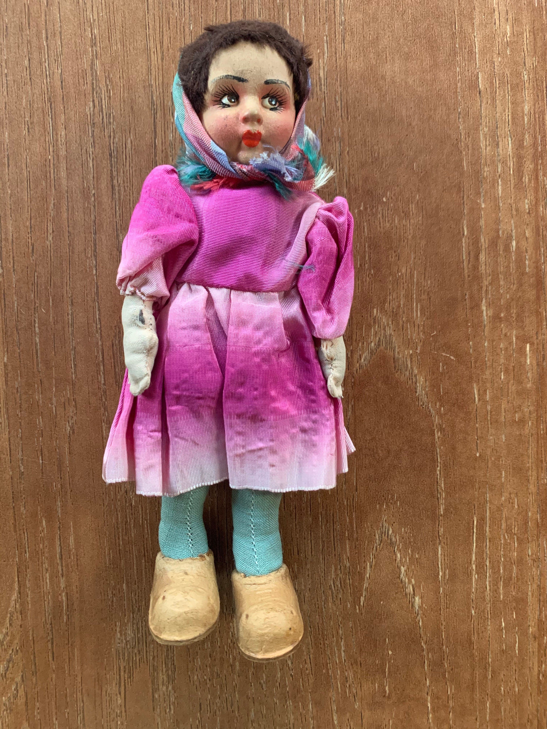 Beautiful Hand Painted Lenci Type 7" Russian Doll