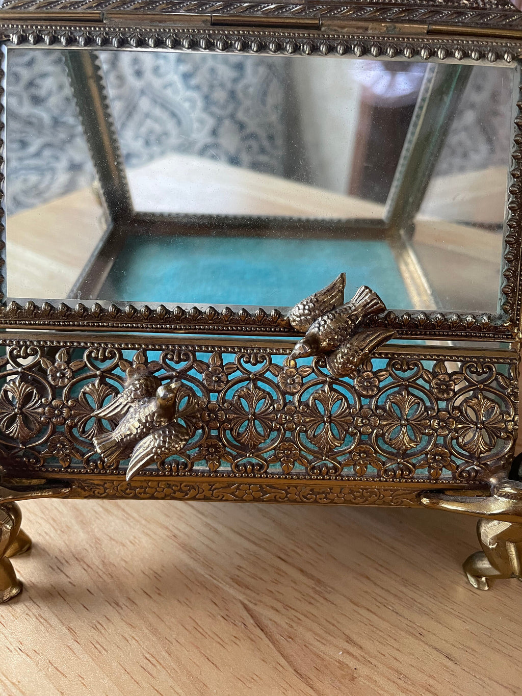 Beautiful Ornate Gold Gilt Ormolu Vanity Casket Jewelry Box w Cherubs and Birds