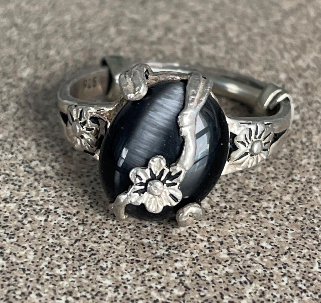 Vintage Unique Sterling Silver Black Onyx Moonstone Ring Size 5