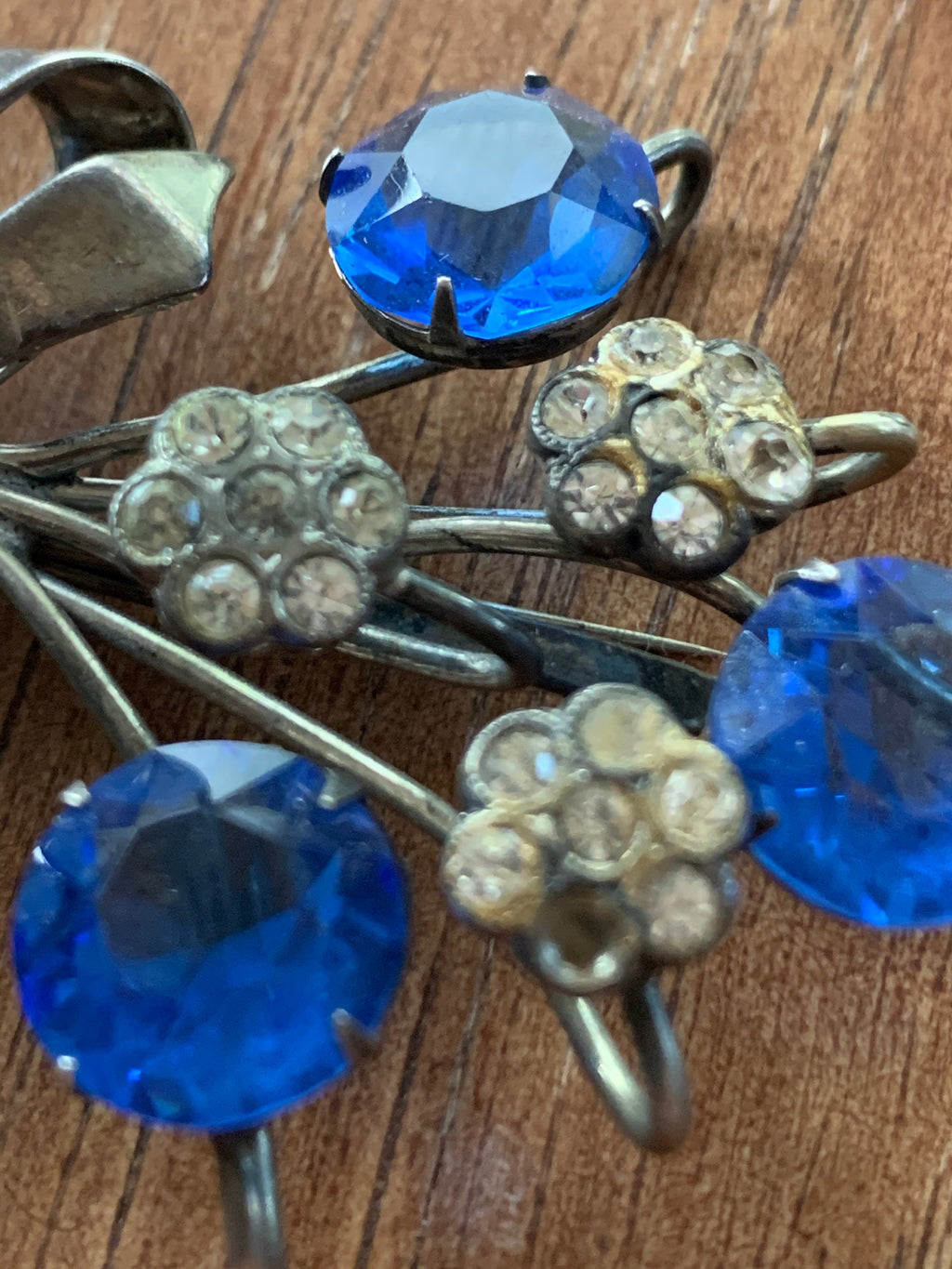 Huge Vintage  Sterling Silver Blue Glass Stone Flower Spray Brooch Pin