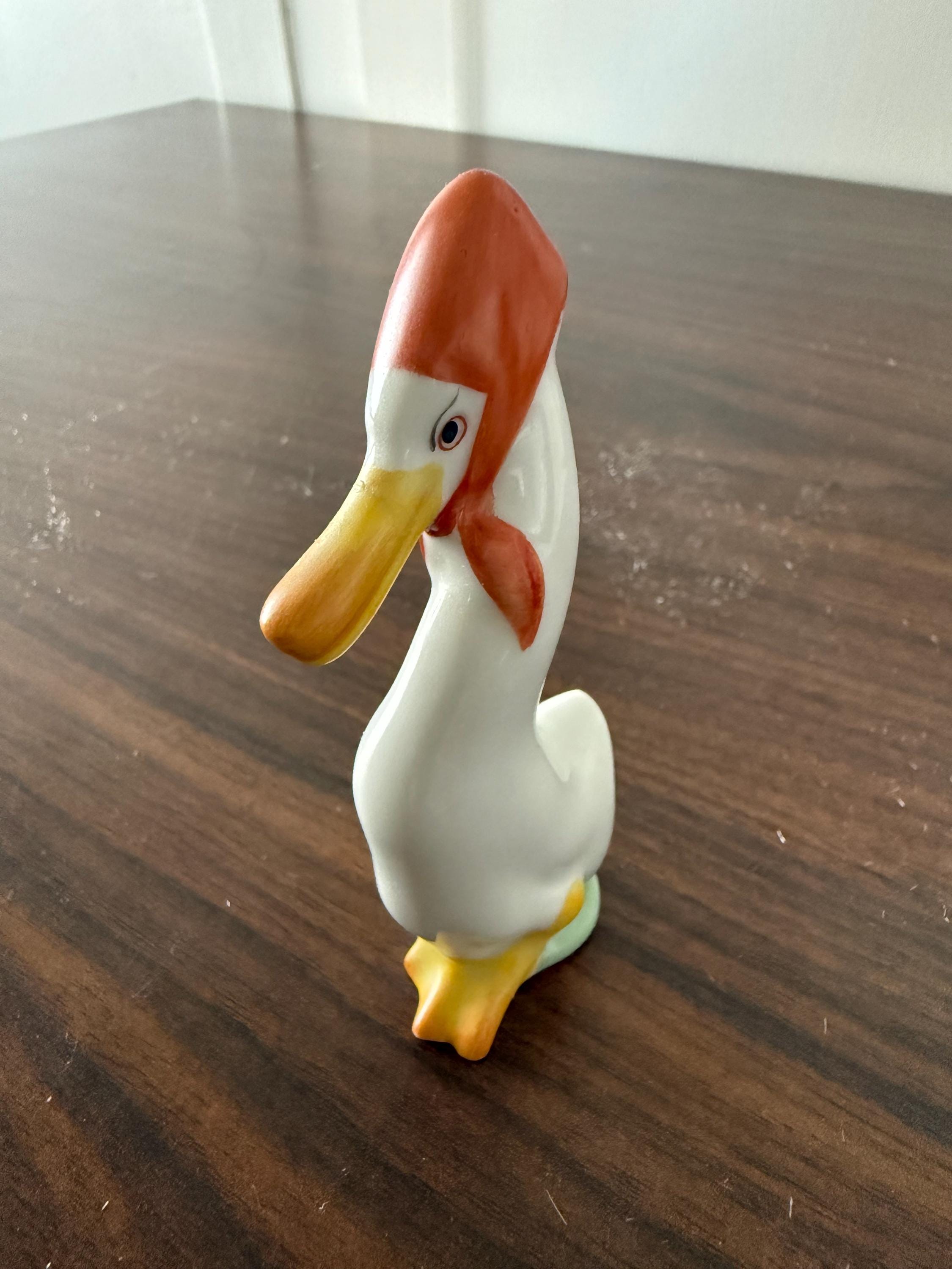 Vintage Hand Painted Small Herend Hungary Porcelain Goose Figurine Marked 5116