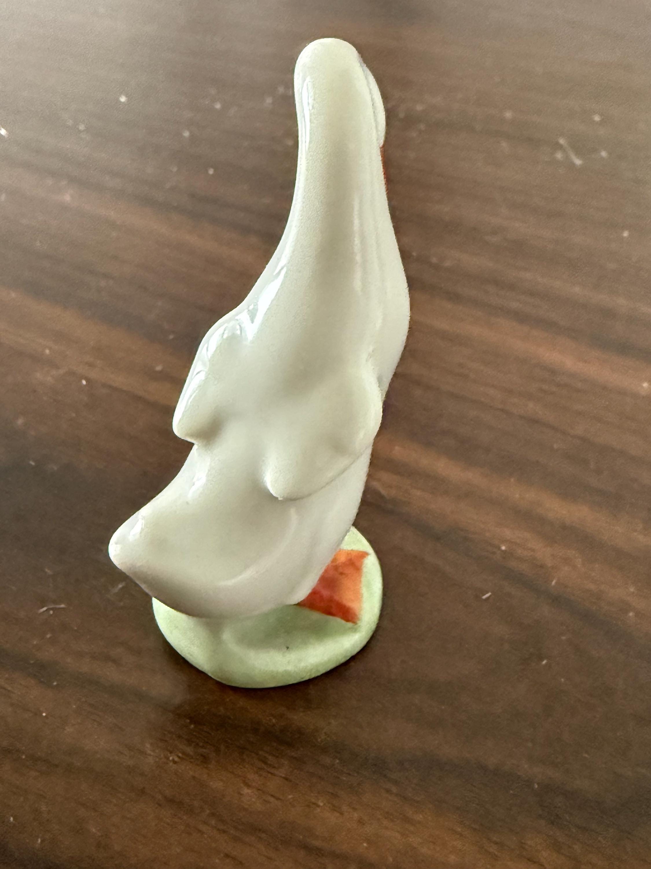 Vintage Hand Painted Small Herend Hungary Porcelain Preening Goose Marked 5119
