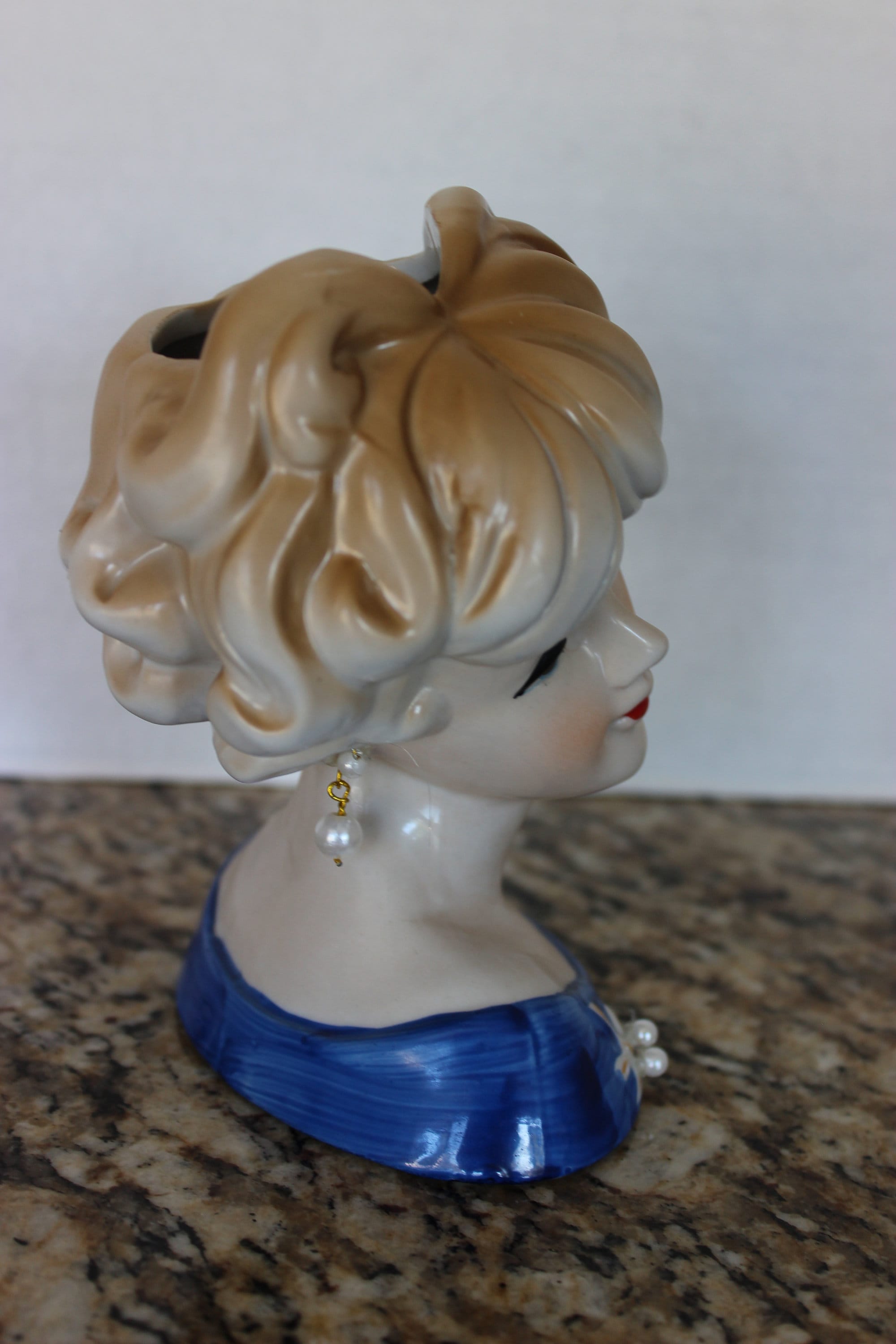 Beautiful Vintage Hand Painted Nippon Japan Head Vase