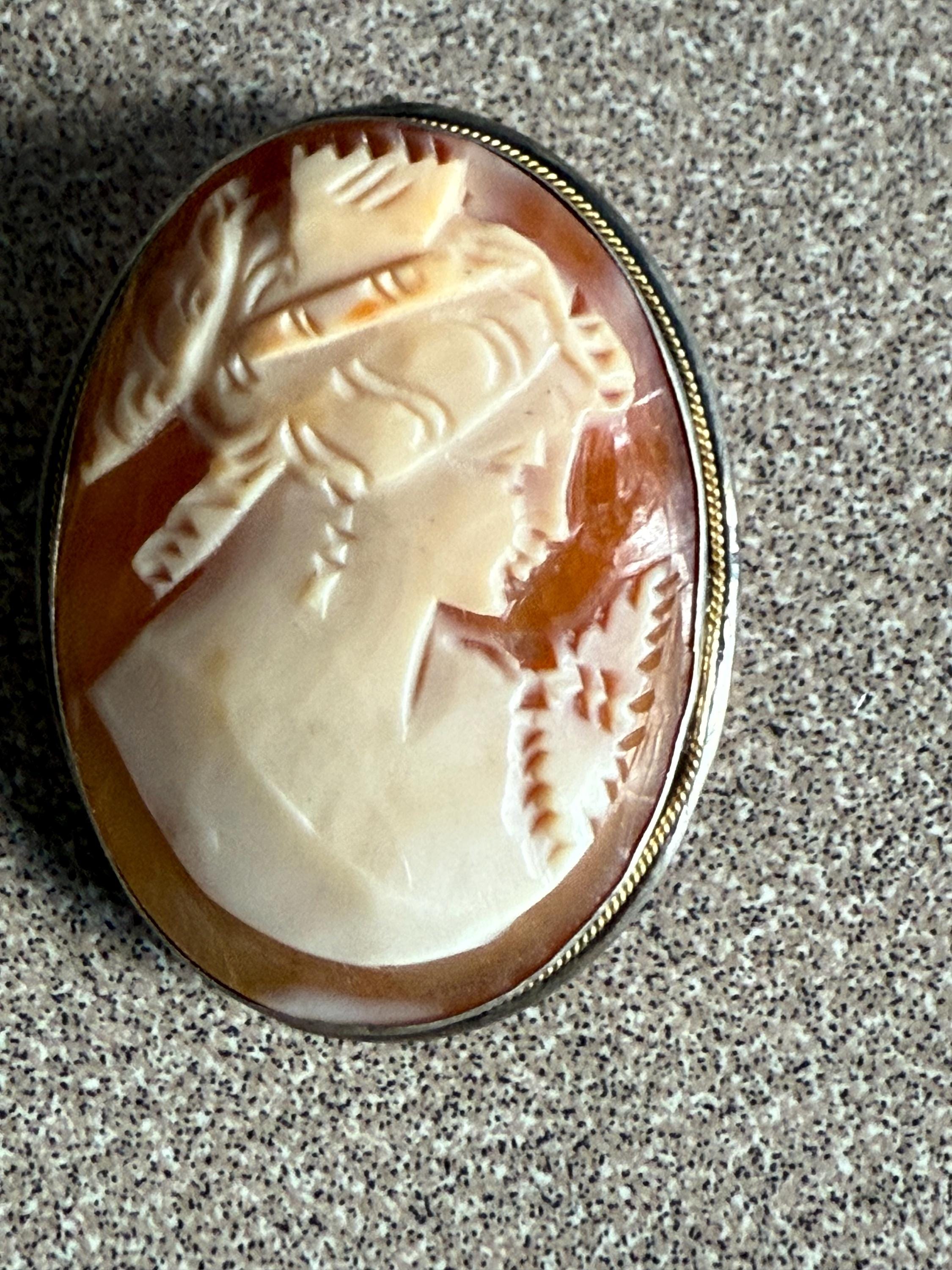 Vintage Hand Carved Shell Cameo Pin/Pendant 800 Sterling Silver Beautiful Face