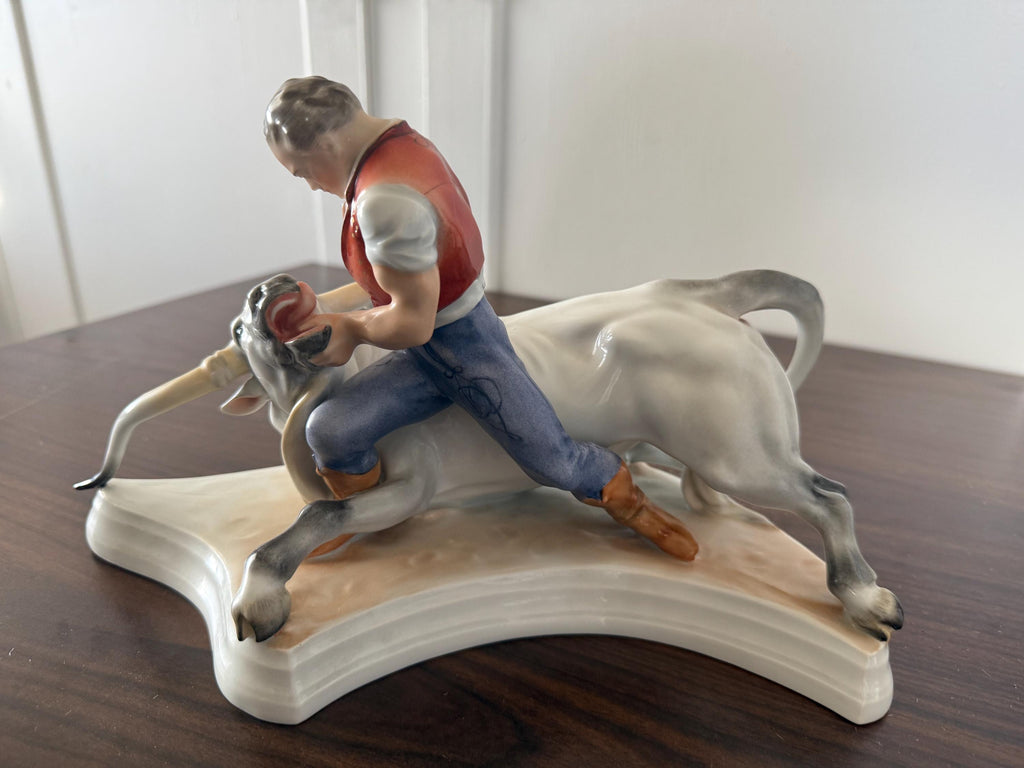 Large Herend Sculpture 5474 "TOLDI & THE BULL" Bull Fighter 16” Long
