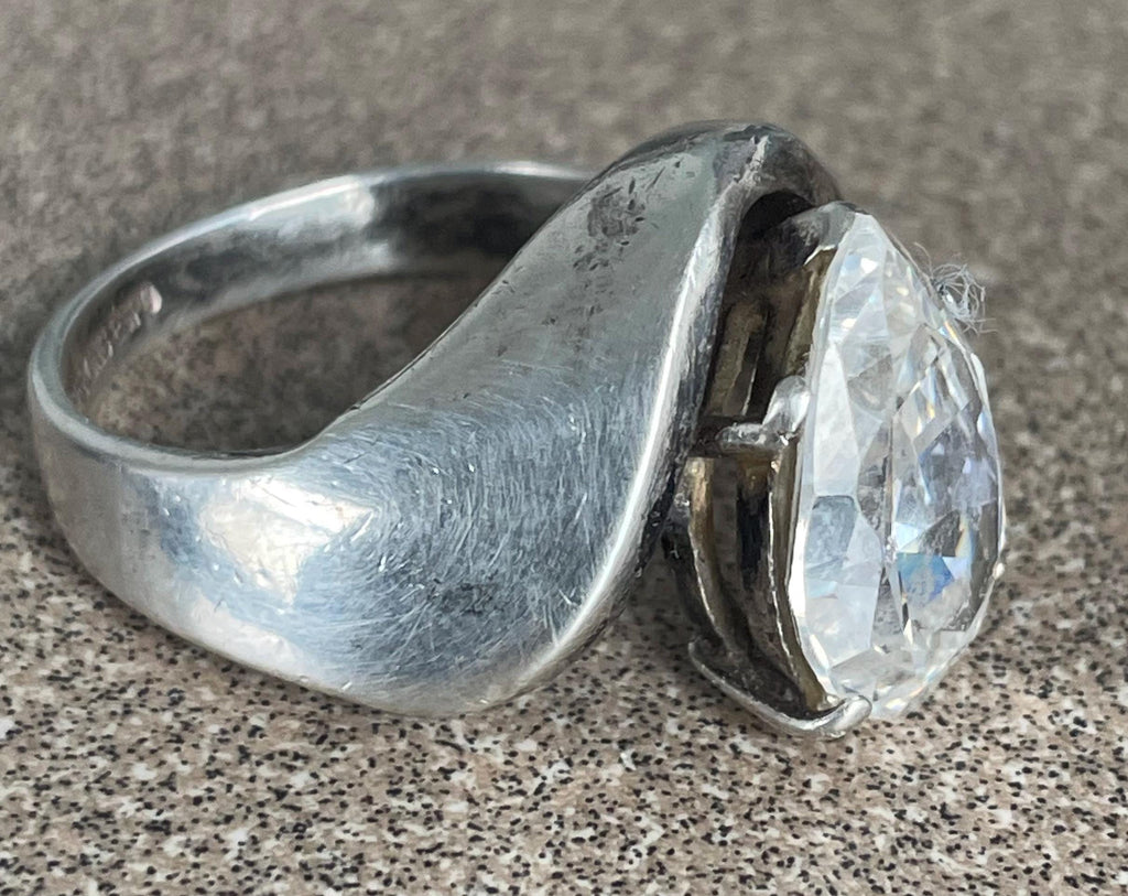 Unique Vintage Artist Signed "ASPO" Ladies Clear Topaz Tear Drop Sterling Silver Modernist Ring Size 9