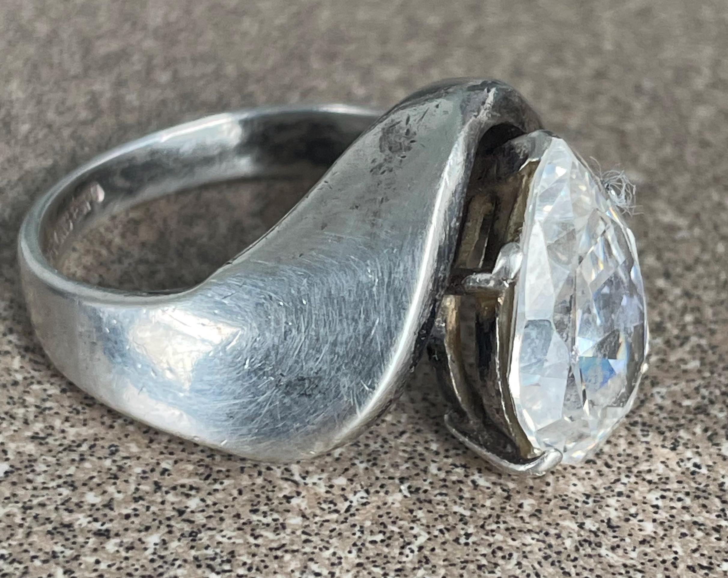 Unique Vintage Artist Signed "ASPO" Ladies Clear Topaz Tear Drop Sterling Silver Modernist Ring Size 9