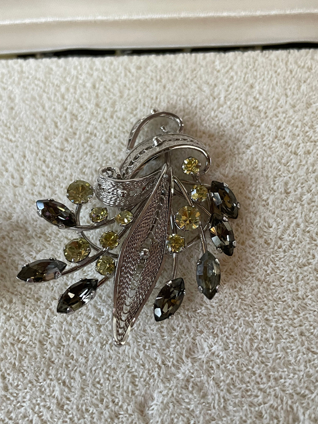 New in Box Vintage Van Dell Sterling Silver Brooch Pin and Earrings Set with Rhinestones