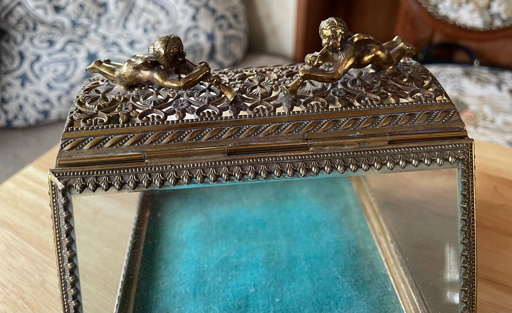 Beautiful Ornate Gold Gilt Ormolu Vanity Casket Jewelry Box w Cherubs and Birds