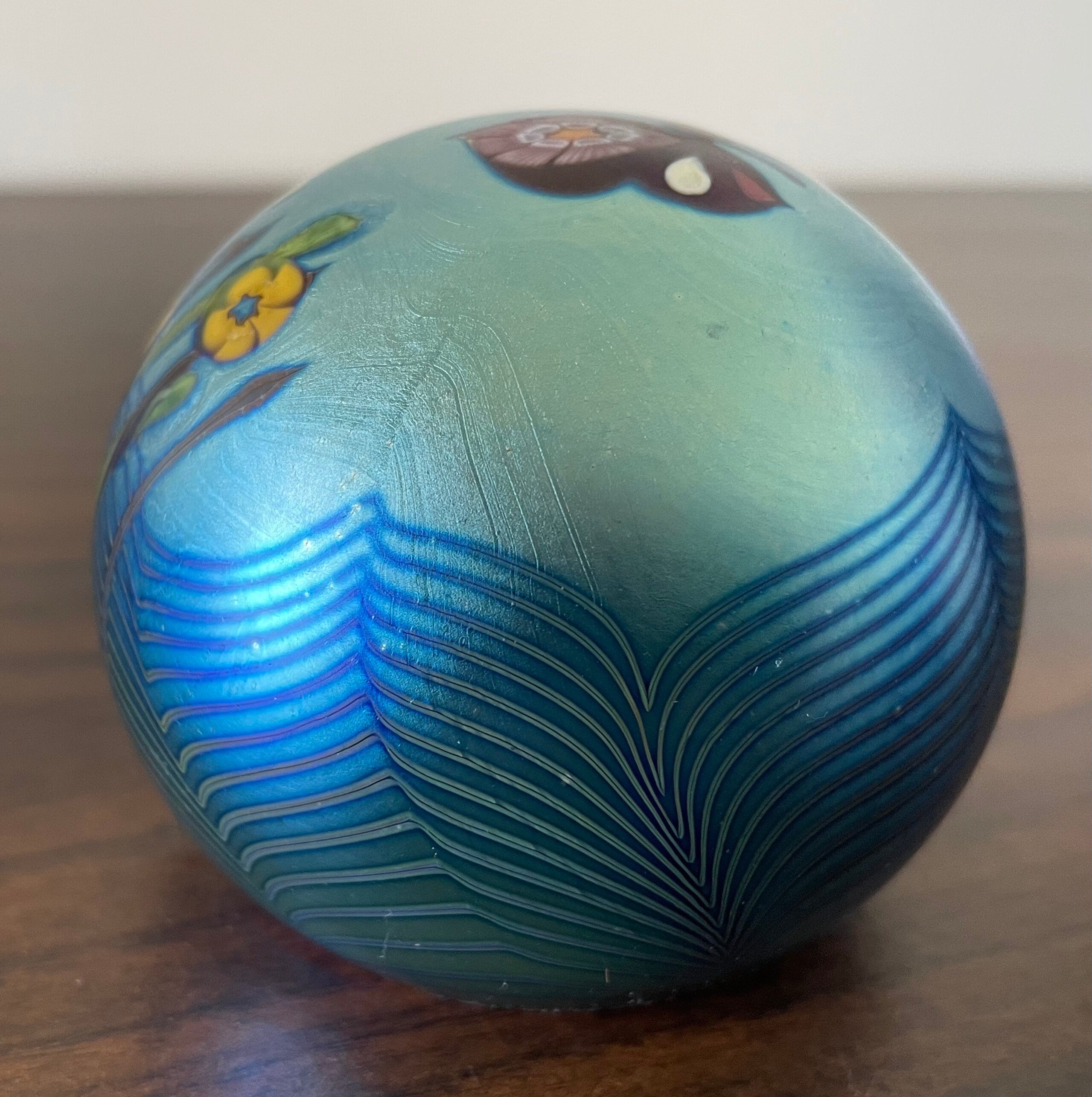 Vintage Orient & Flume Iridescent Floral Art Glass Paperweight Dated 1977 Stunning with Butterfly and Flowers
