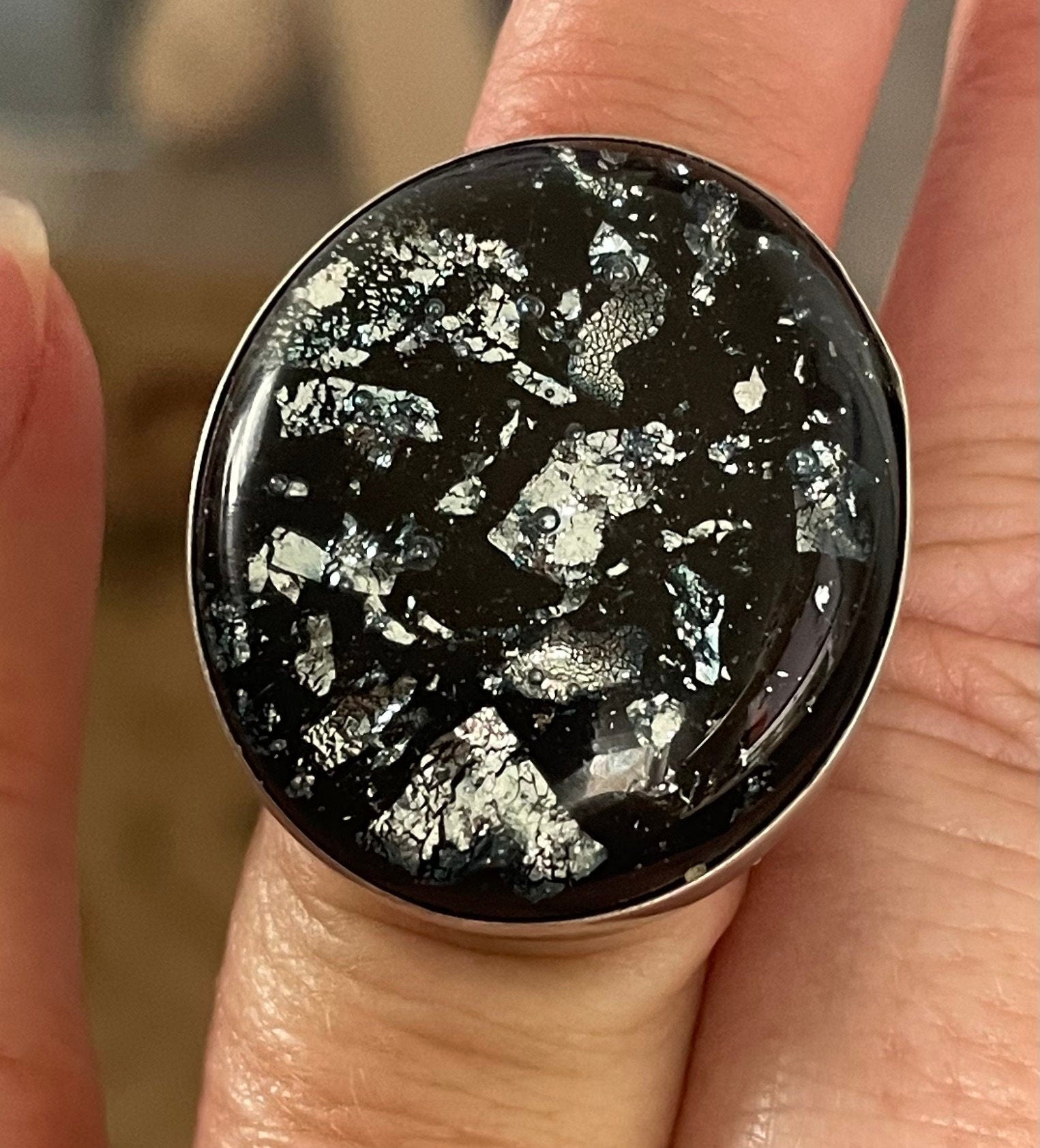 Unique Large Black and Silver Foil Dichoric Glass Jay King Desert Rose Ring Stamped DTR Size 7