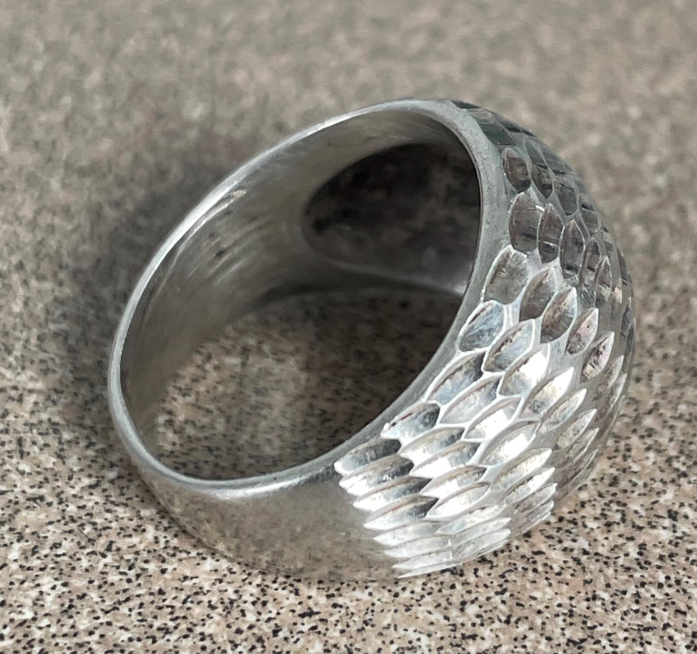 Unique Vintage Ladies Domed Sterling Silver Modernist Ring Size 8