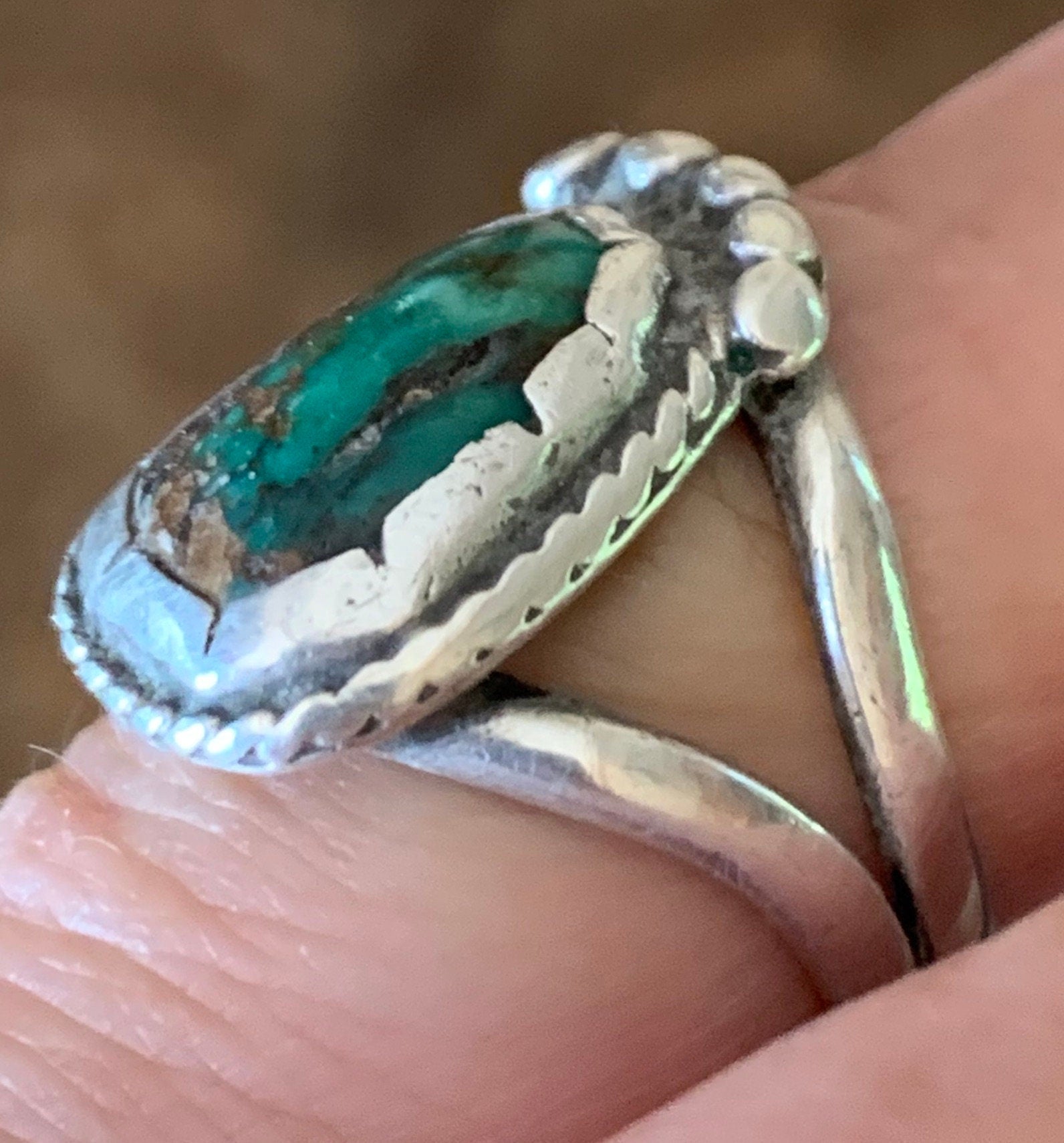 Vintage  Sterling Silver Native American Green Turquoise Bear Paw Ring Size 8