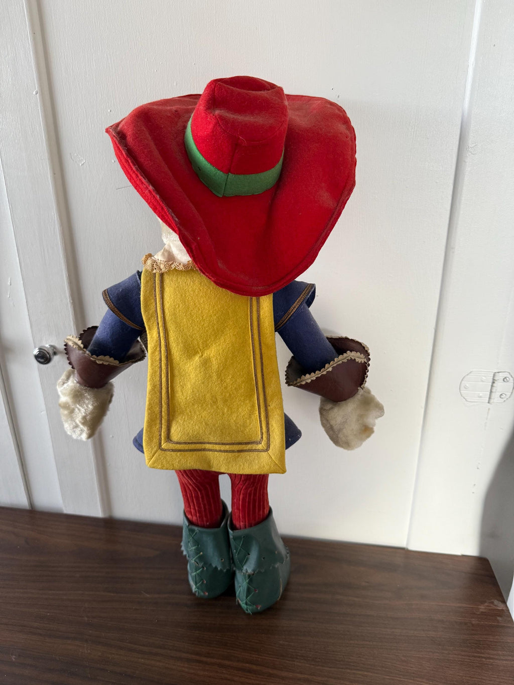 Extremely Rare Vintage Puss n Boots Stuffed Plush Animal Made in Italy Saks Fifth Avenue Tag