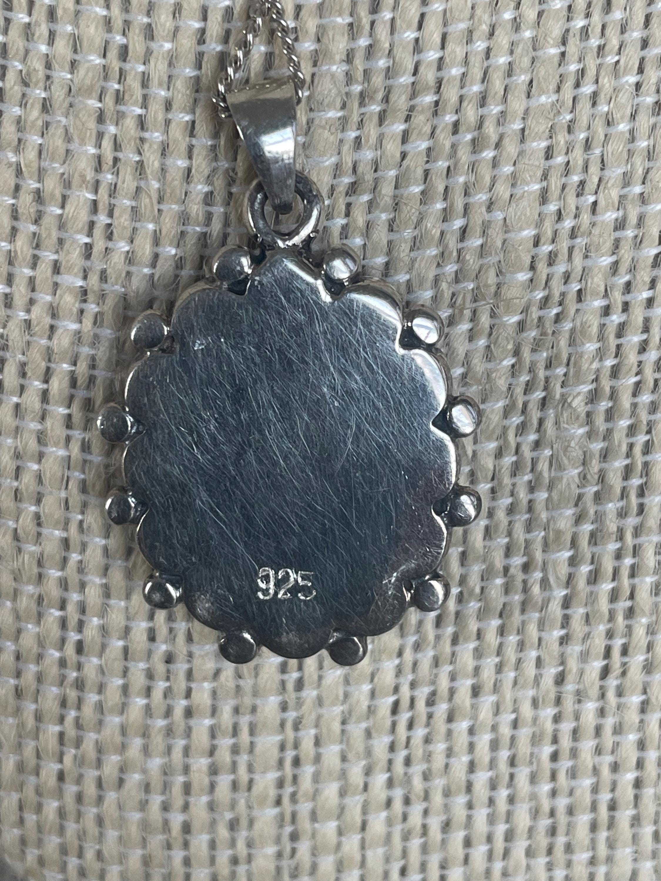 Beautiful Vintage Native American Turquoise Sterling Silver Petit Point Necklace