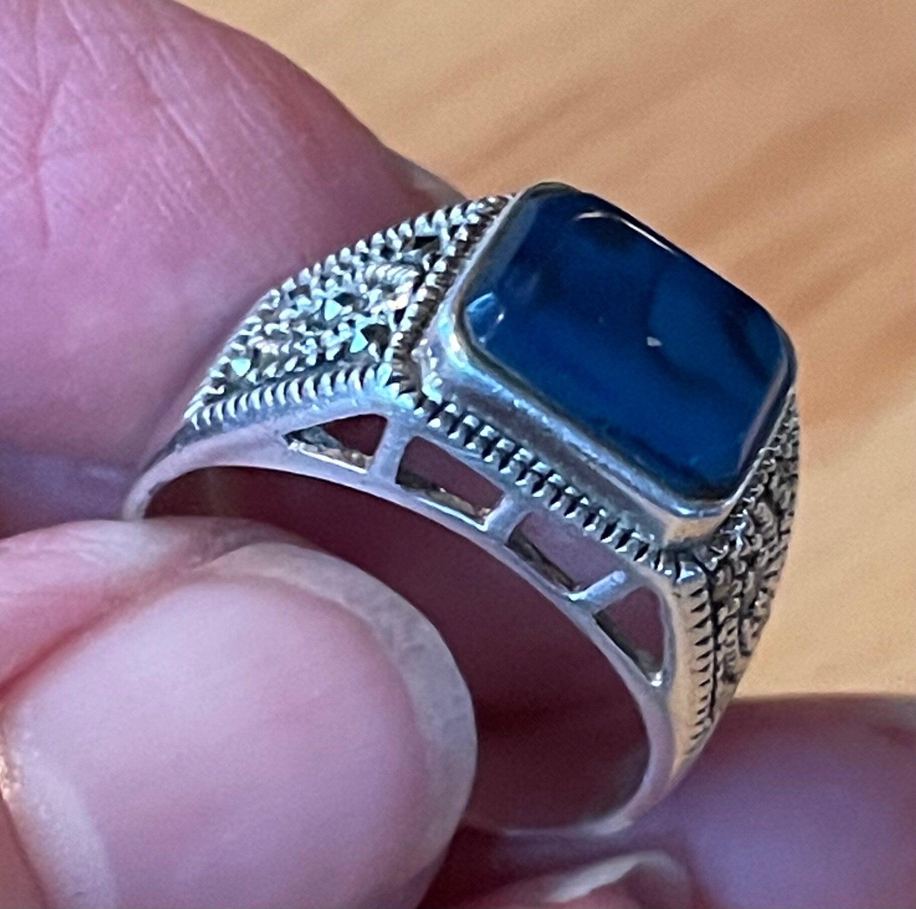 Beautiful Eye Catching Style Sterling Silver, Marcasite Ring Size 7