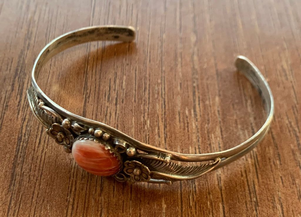 Artist Signed Native American Orange Spiny Oyster Bracelet