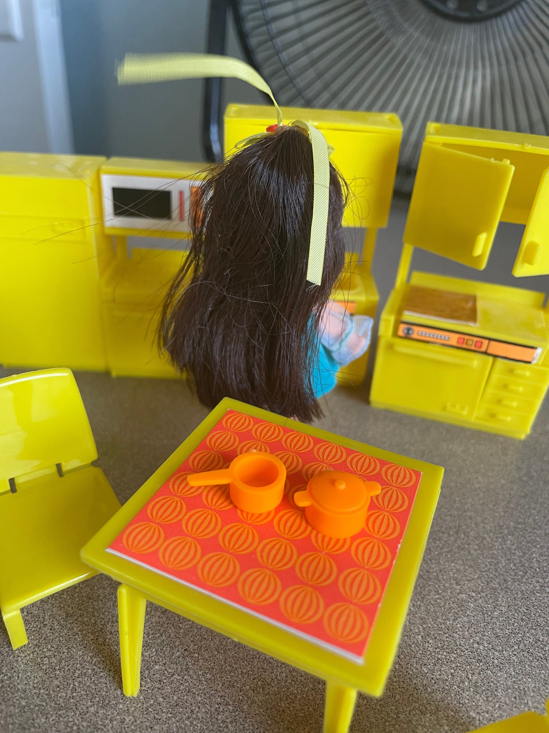 Rare Vintage 1969 Liddle Kiddles Playhouse Kitchen Set Cookin Hiddle Little Doll Cook