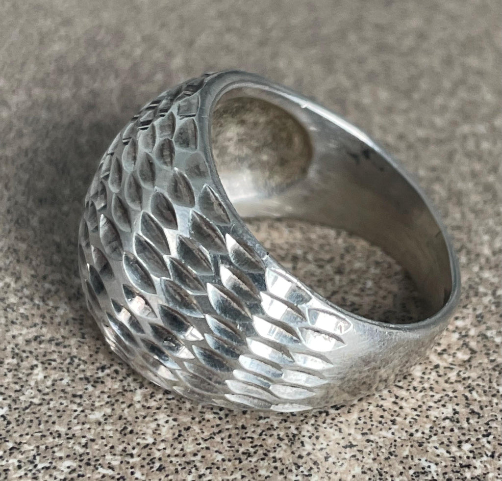 Unique Vintage Ladies Domed Sterling Silver Modernist Ring Size 8