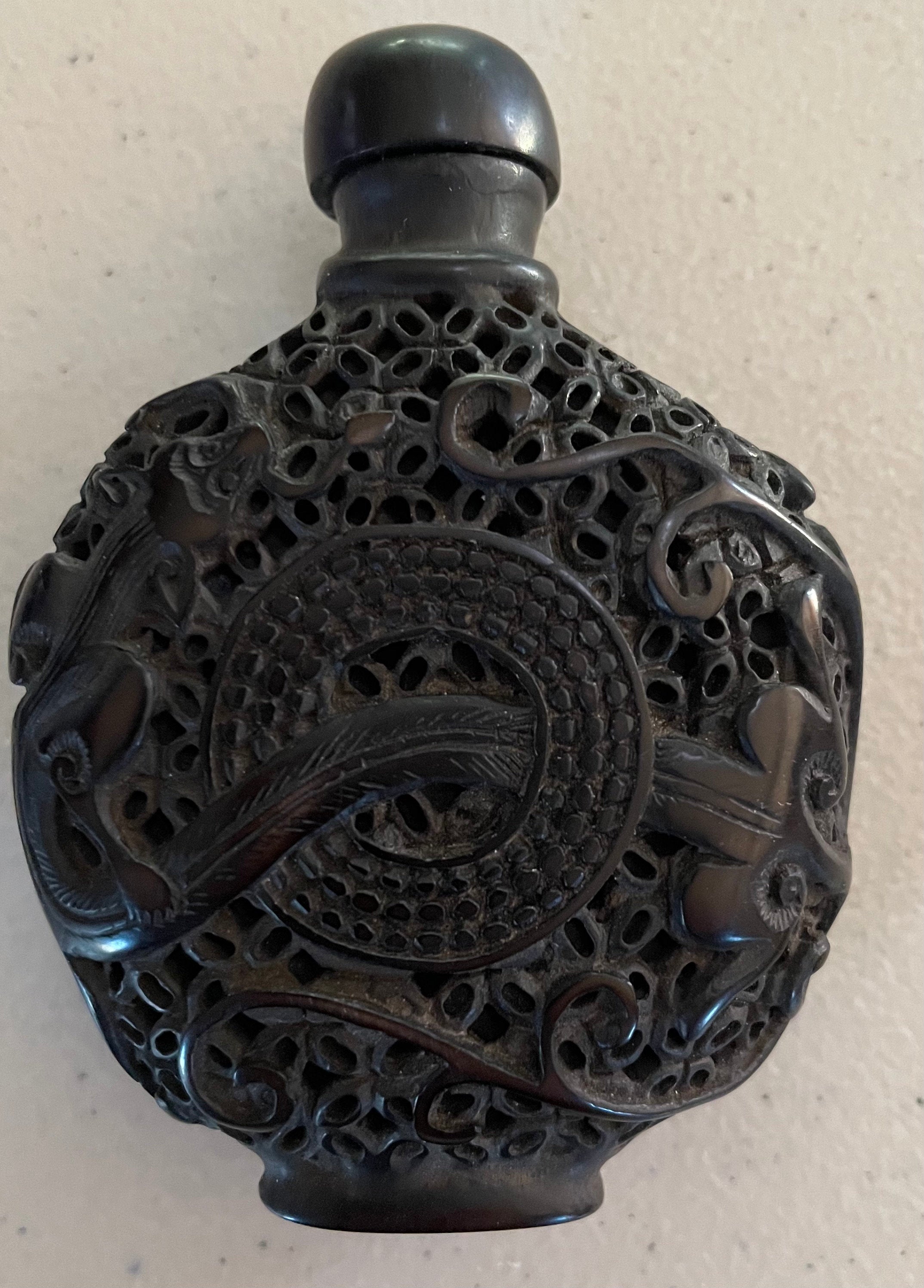 Vintage Chinese Ornately Carved Black Onyx Snuff Bottle