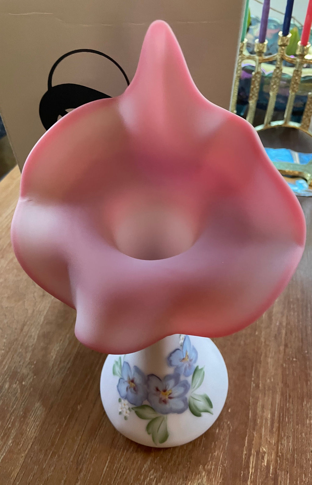 MIB Fenton Limited Edition Hibiscus on Blue Burmese Vase 150/2750