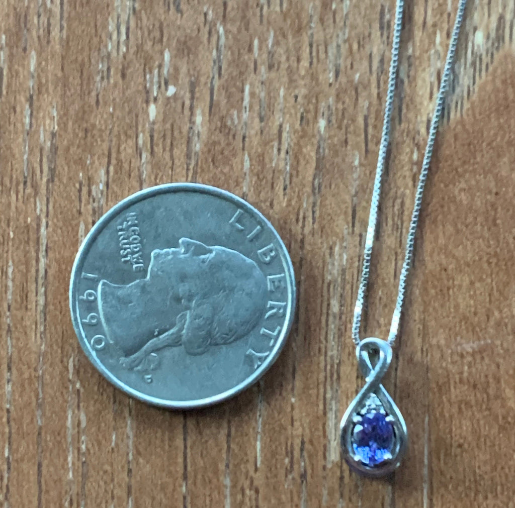 Beautiful Amethyst and Diamond Pendant 10k White Gold Box Chain Necklace