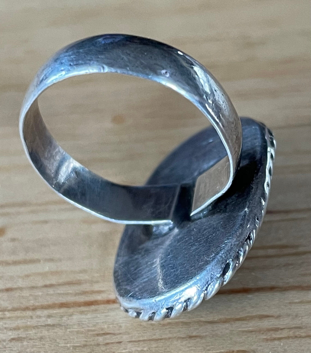 Beautiful Native American Sterling Silver and Fire Agate Ring Size 7