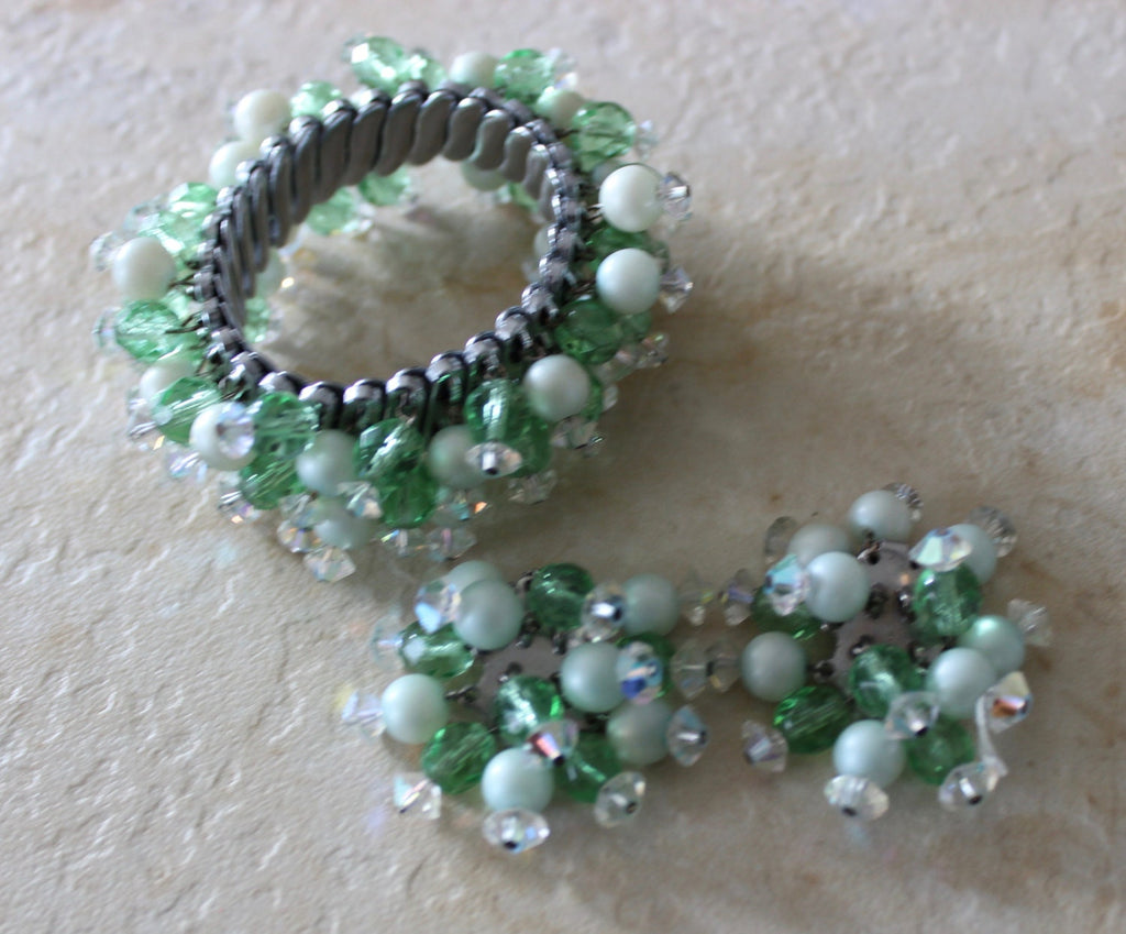 Beautiful Green Beaded Stretch Bracelet with Matching Clip Earrings Set