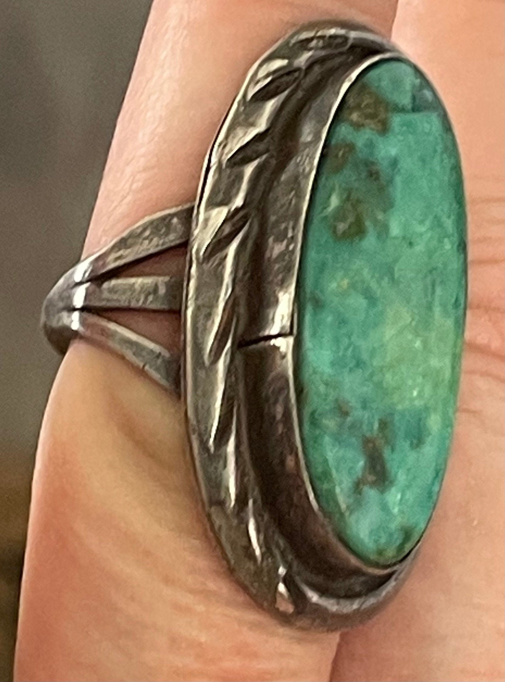 Vintage Huge Blue Green Turquoise Heavy Sterling Silver Ring Size 6