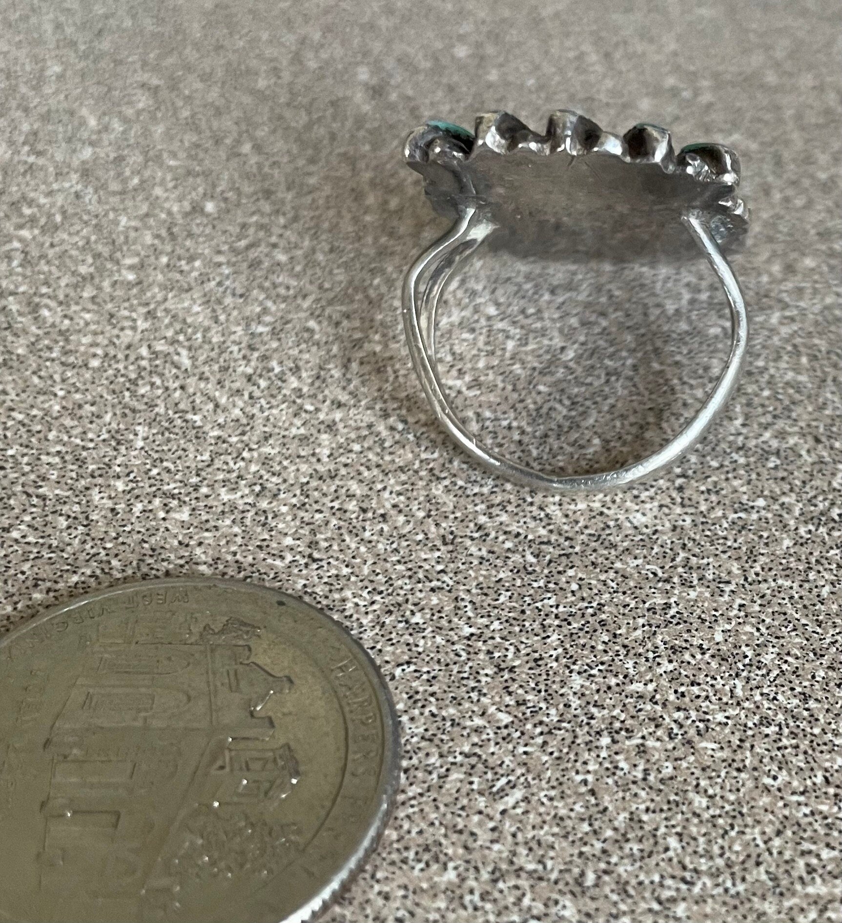 Stunning and Unique Native American Zuni Sterling Silver Ring Size 6