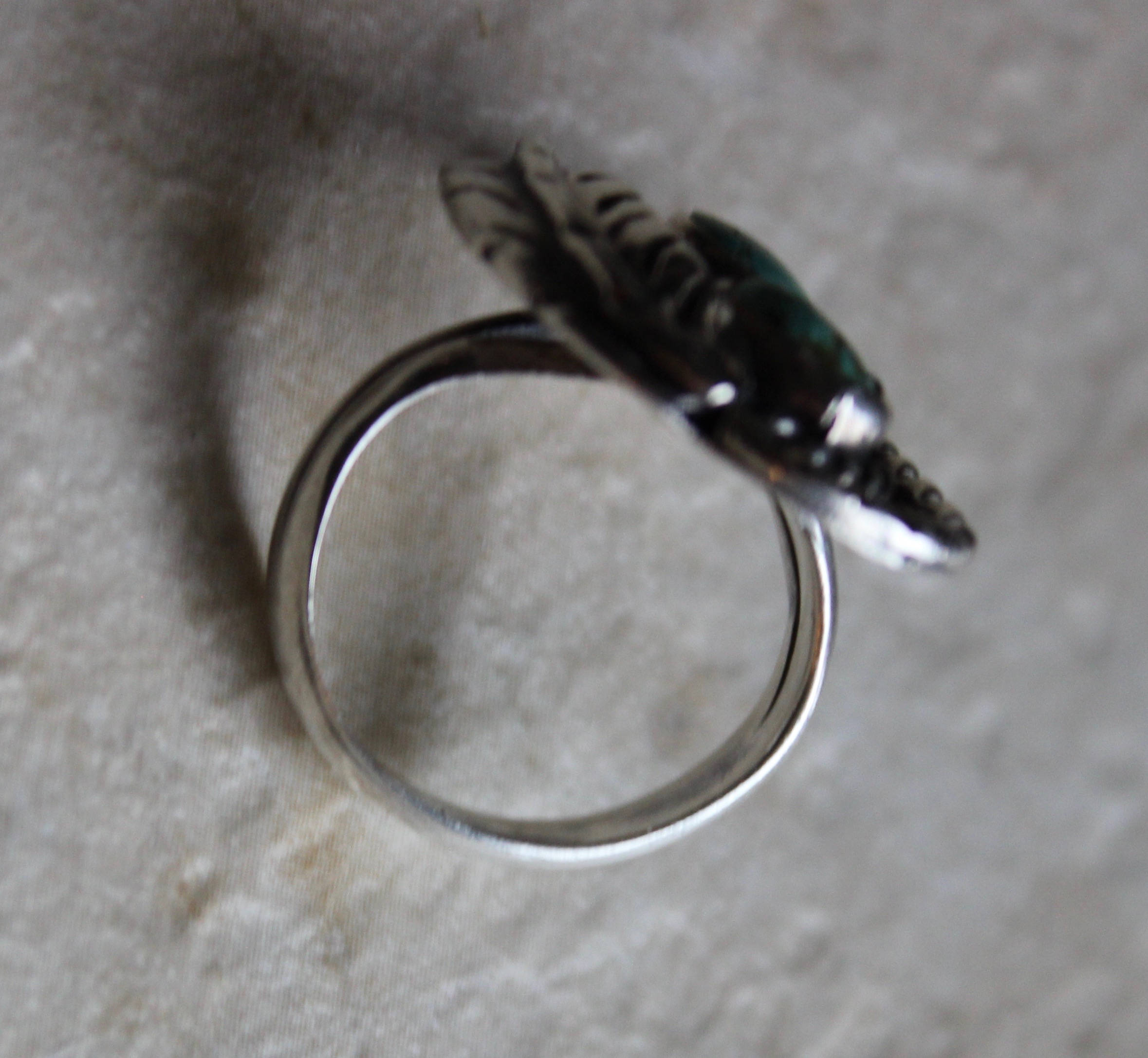 Beautiful Small Vintage Native American Pawn Silver Blue Green Turquoise Ring Size 4 1/2