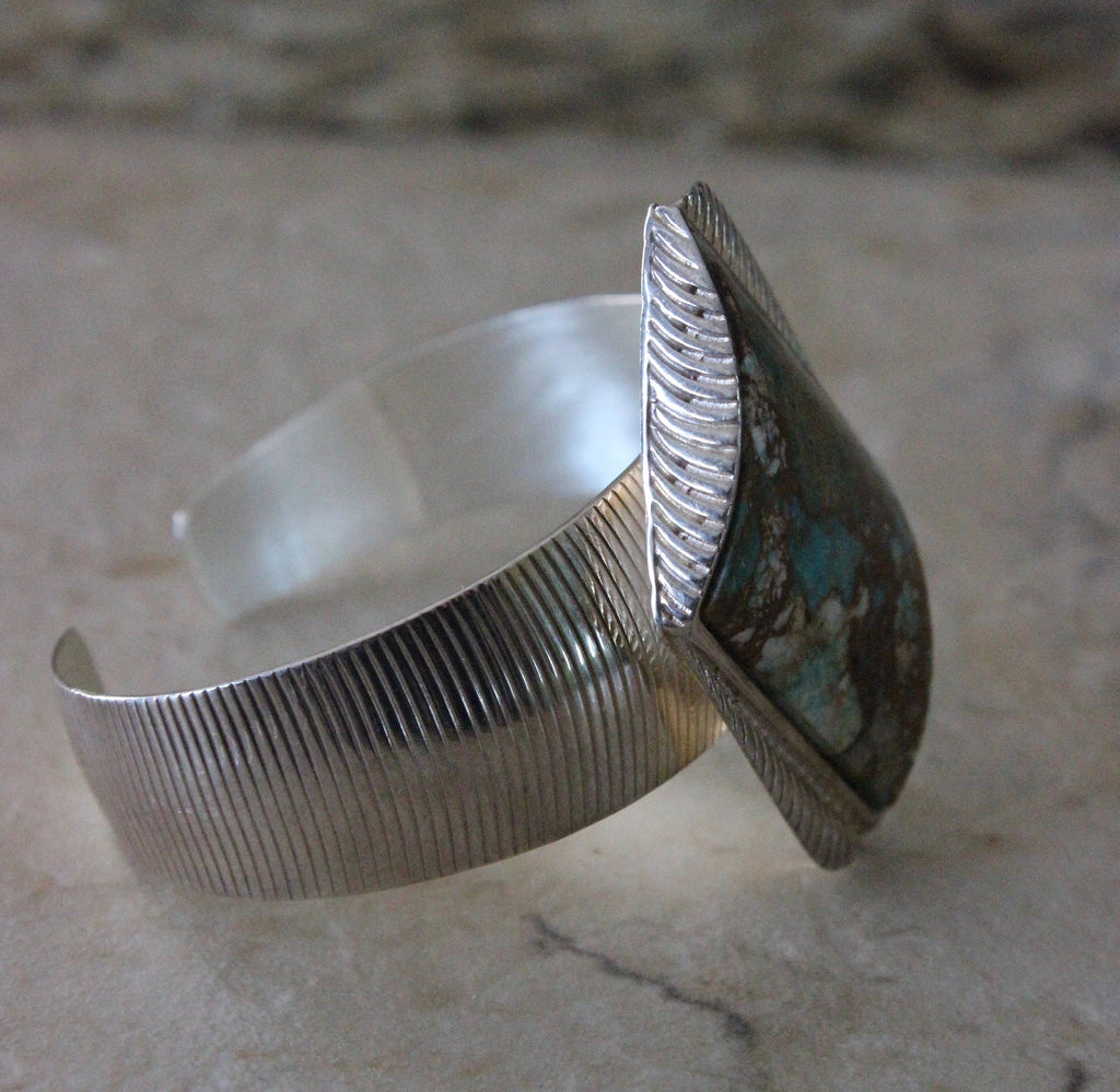 Beautiful Modernist Artist Signed DE Sterling Silver Multicolor Turquoise Cuff Bracelet