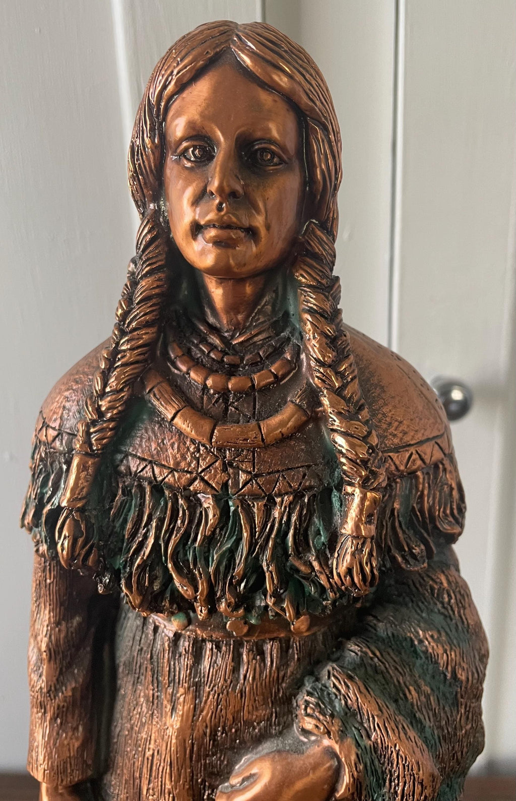 Vintage Heavy Plaster Native American Indian Lady Statue Looks Like Bronze