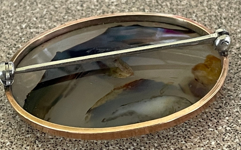 Beautiful Vintage Agate Brooch Pin Banded in 10k Gold