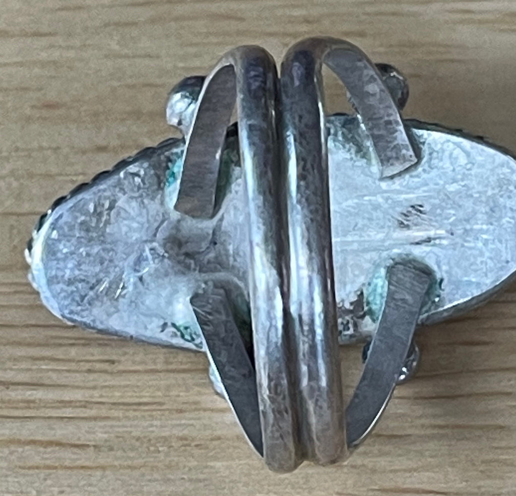 Beautiful Native American Sterling Silver and Turquoise Ring Size 11