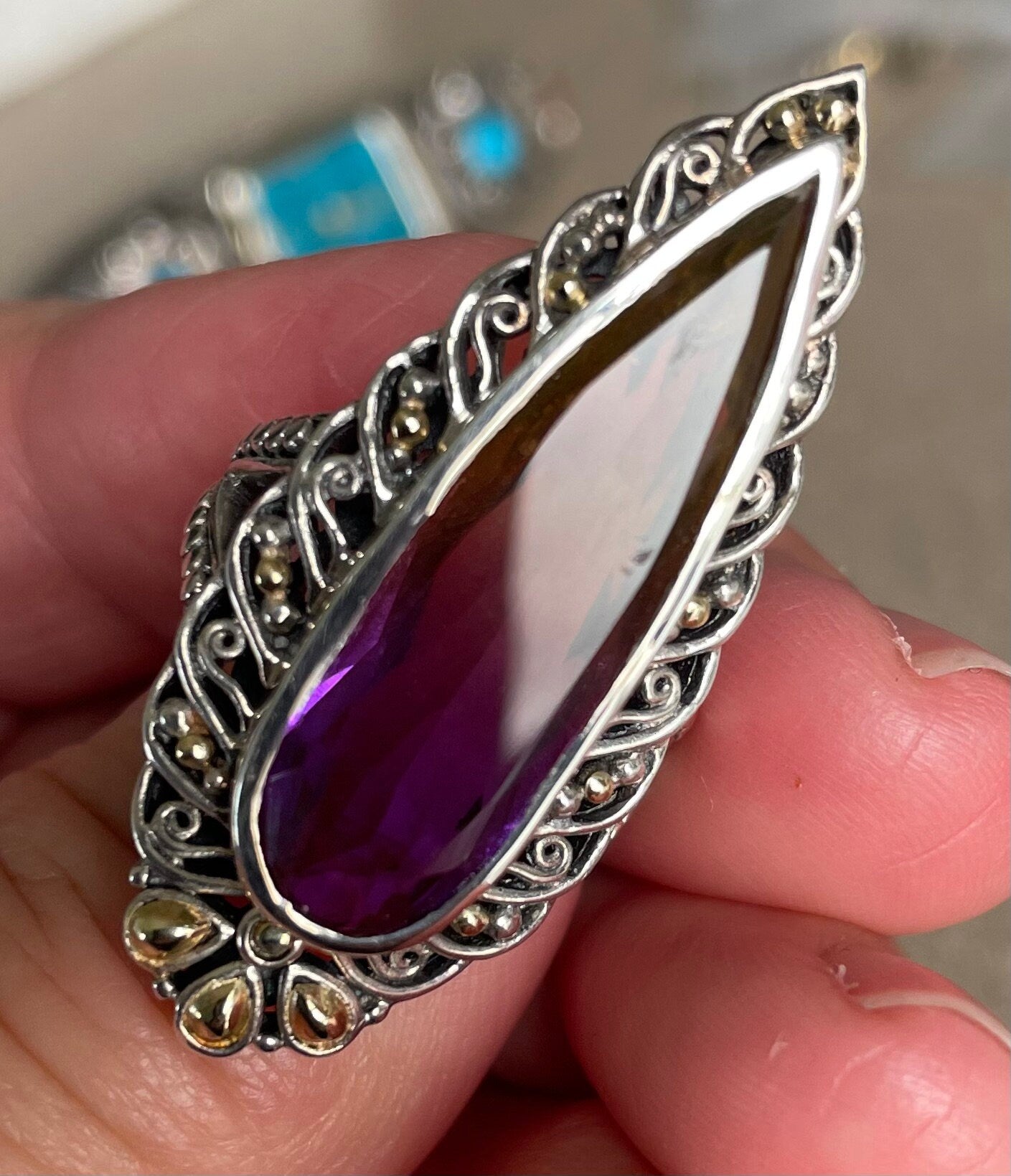 Stunning Vintage Bali Estate Mystic Topaz Stamped "M" For Robert Manse Sterling Silver and 18k Gold Ring Size 6