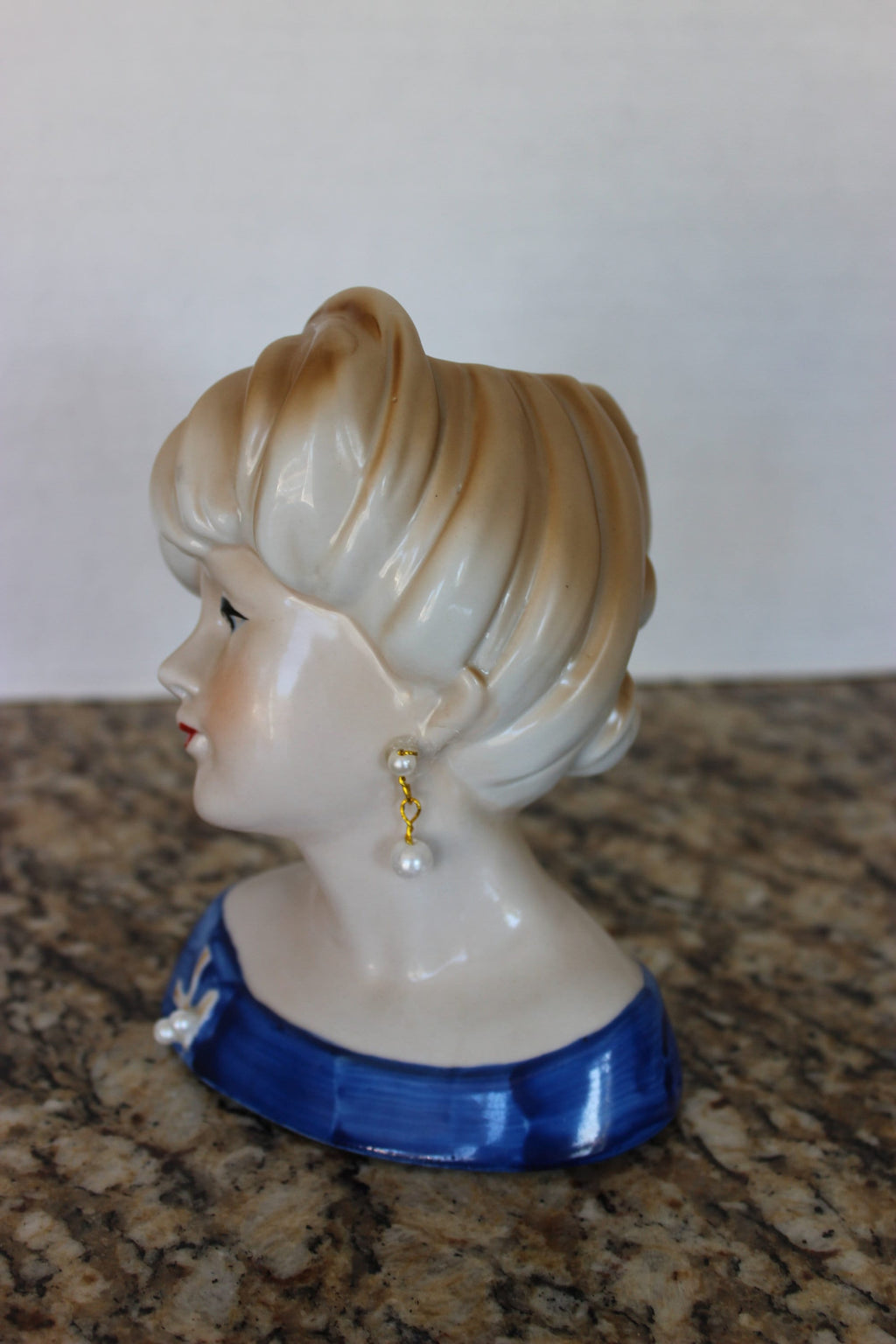 Beautiful Vintage Hand Painted Nippon Japan Head Vase