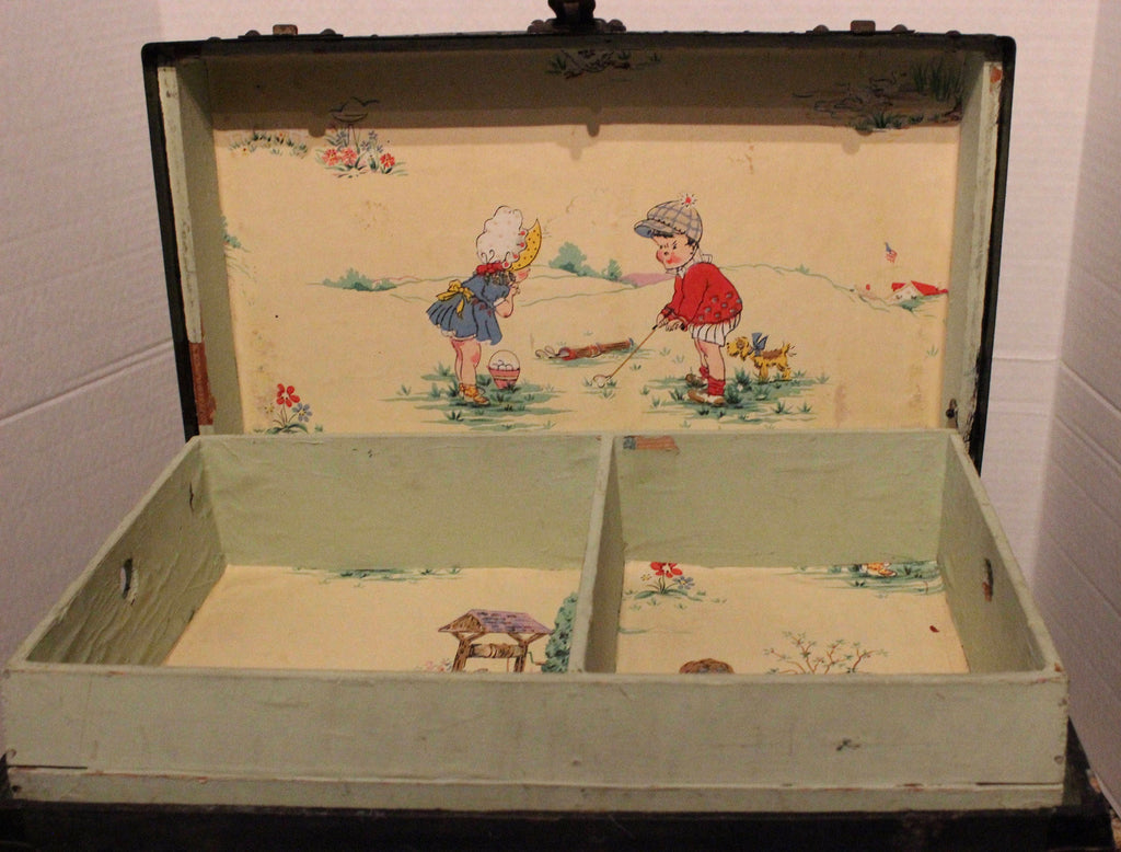 Antique Miniature Salesman Sample Steamer Trunk Doll Case
